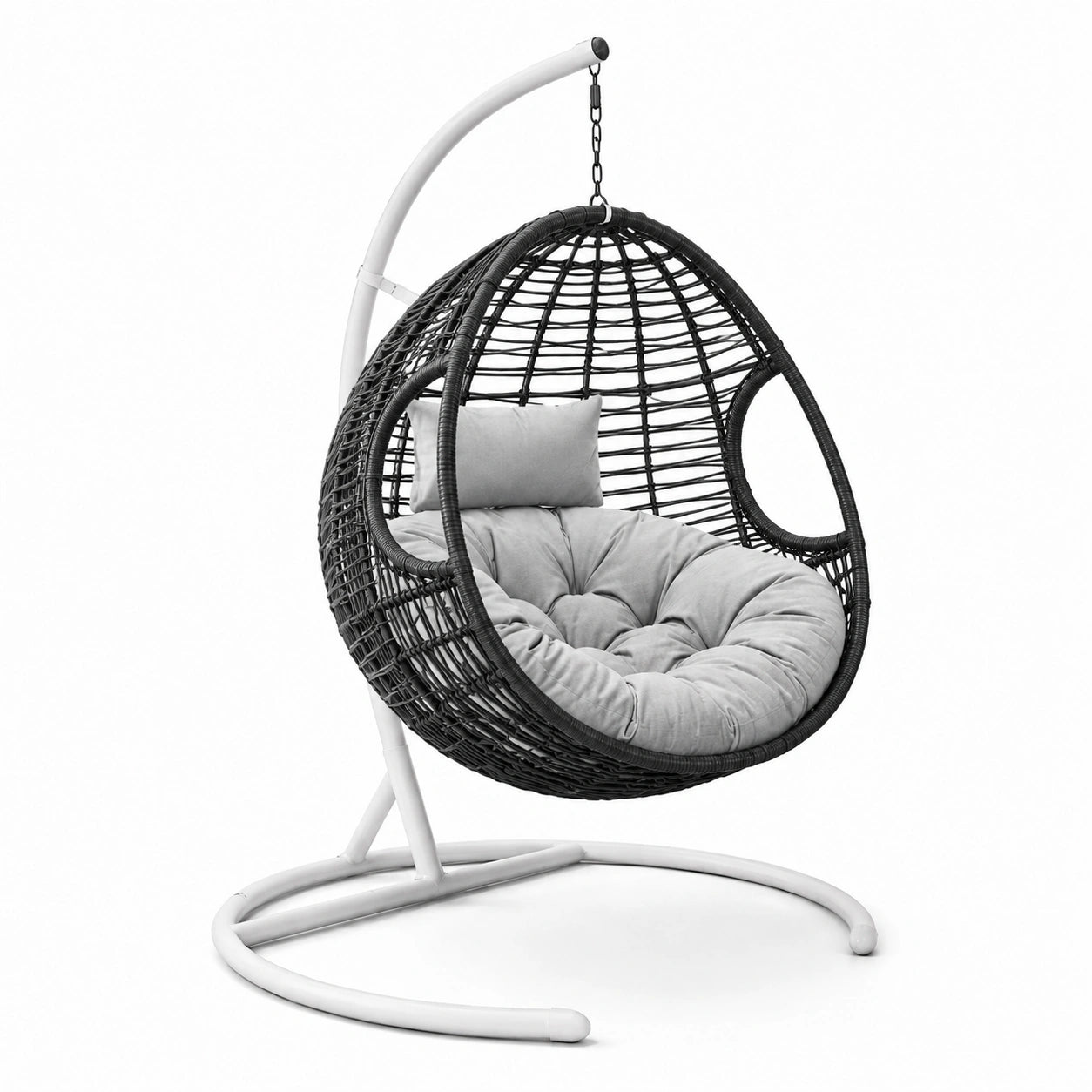 Sedia sospesa in rattan nero con cuscino grigio e struttura in acciaio