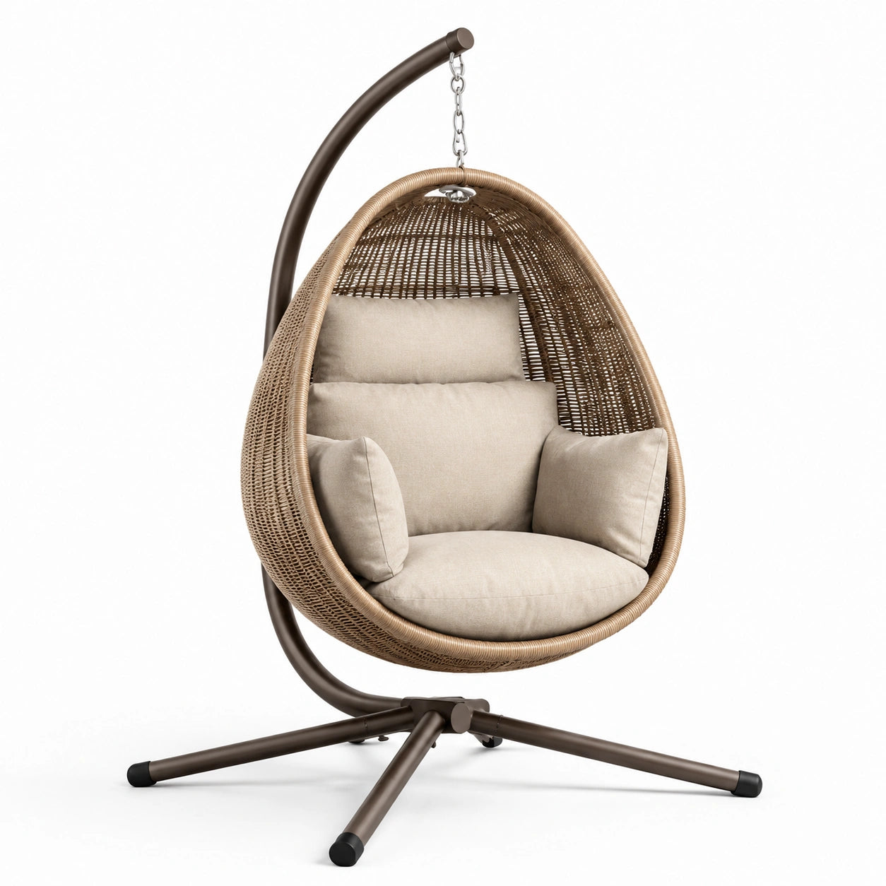 Sedia sospesa in rattan con cuscini beige e struttura in metallo